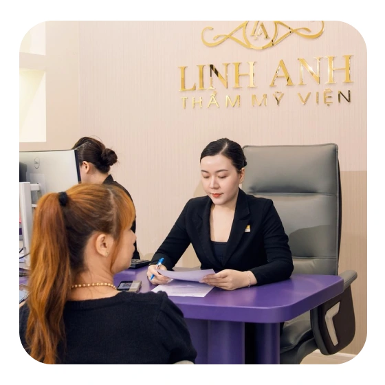 khách hàng tại Linh Anh